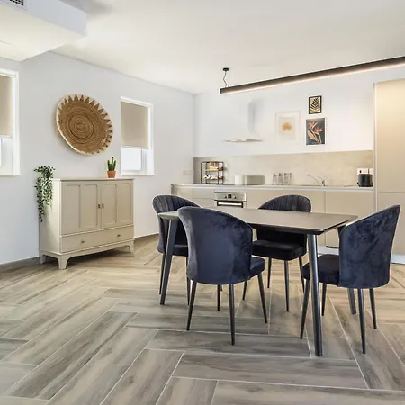 The Cube - Designer Finished Penthouse By Sf Homes Appartamento *