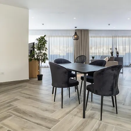 The Cube - Designer Finished Penthouse By Sf Homes * Gzira