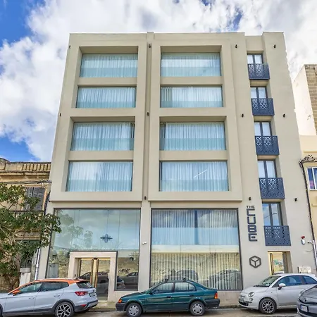 The Cube - Designer Finished Penthouse By Sf Homes Gzira