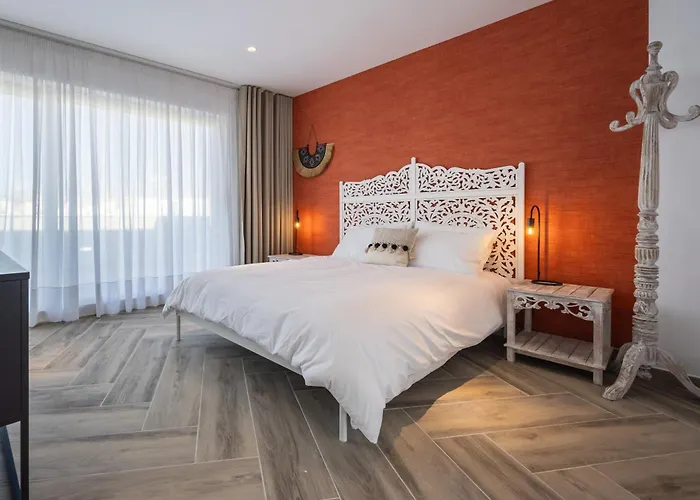 The Cube - Designer Finished Penthouse By Sf Homes * Gzira