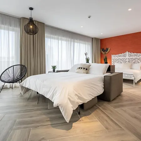 The Cube - Designer Finished Penthouse By Sf Homes Апартаменты