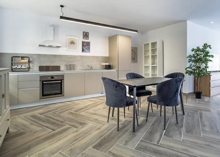 Apartament The Cube - Designer Finished Penthouse By Sf Homes