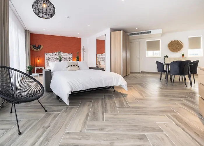 Apartament The Cube - Designer Finished Penthouse By Sf Homes